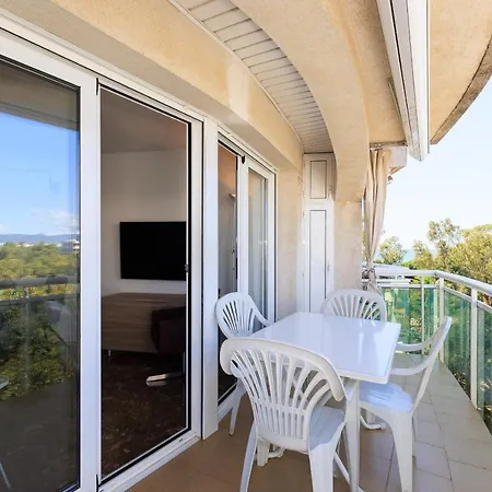 Uhc Balis Family Apartments Cambrils Exterior photo
